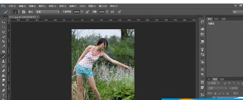 Photoshop CC调节照片曝光度的操作过程